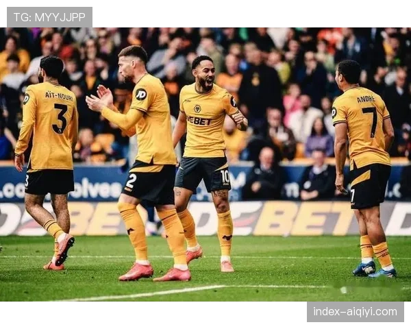 战报：曼城4-0大胜狼队，控球率与预期进球值双双碾压